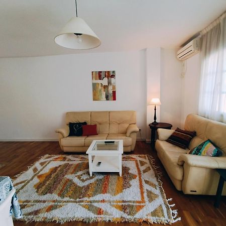 Bolivia Beach Apartments Малага Екстер'єр фото