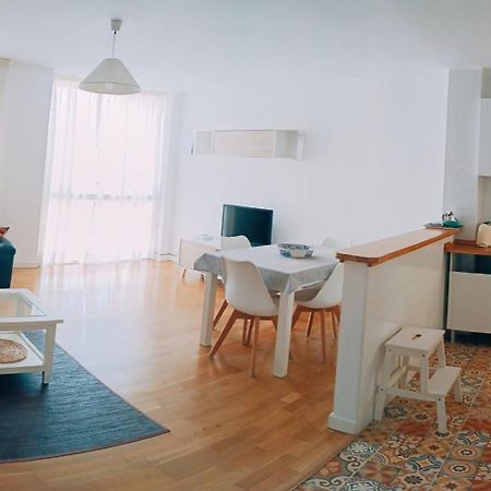 Bolivia Beach Apartments Малага Екстер'єр фото
