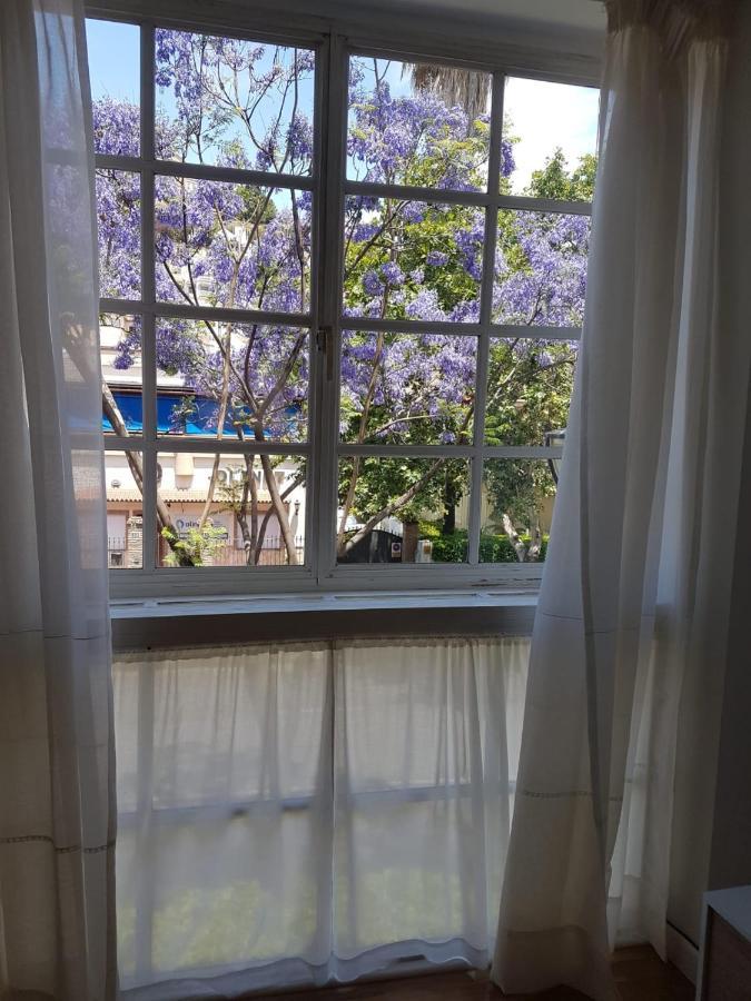 Bolivia Beach Apartments Малага Екстер'єр фото