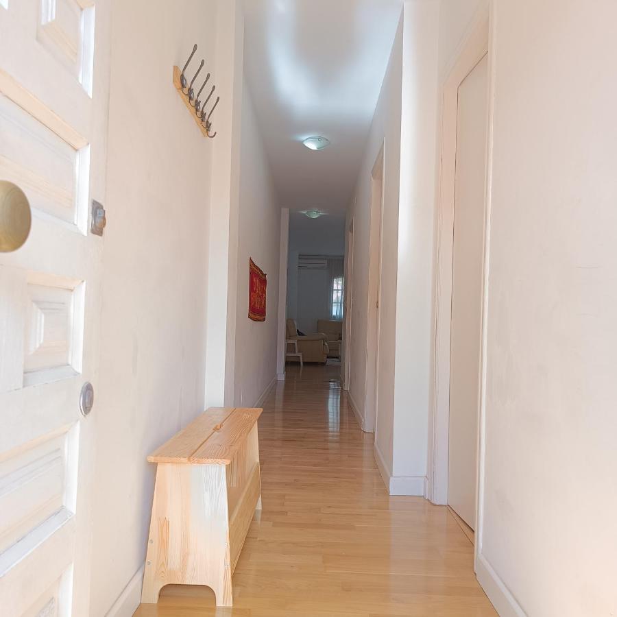 Bolivia Beach Apartments Малага Екстер'єр фото