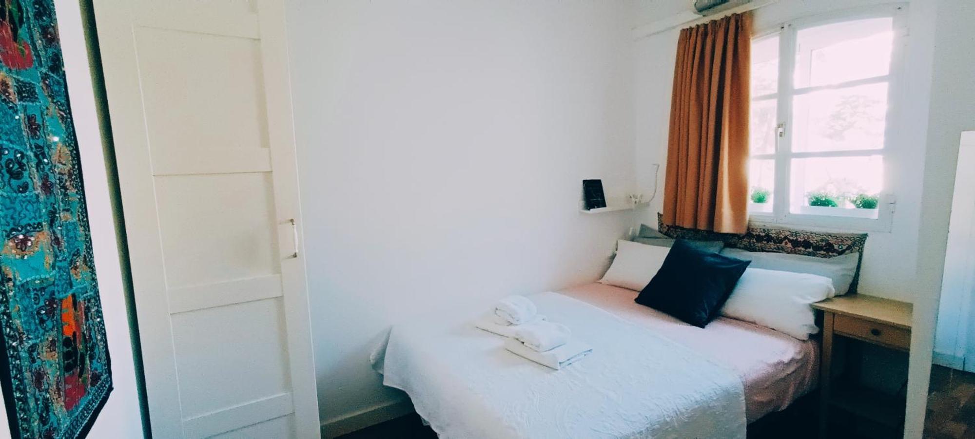 Bolivia Beach Apartments Малага Екстер'єр фото