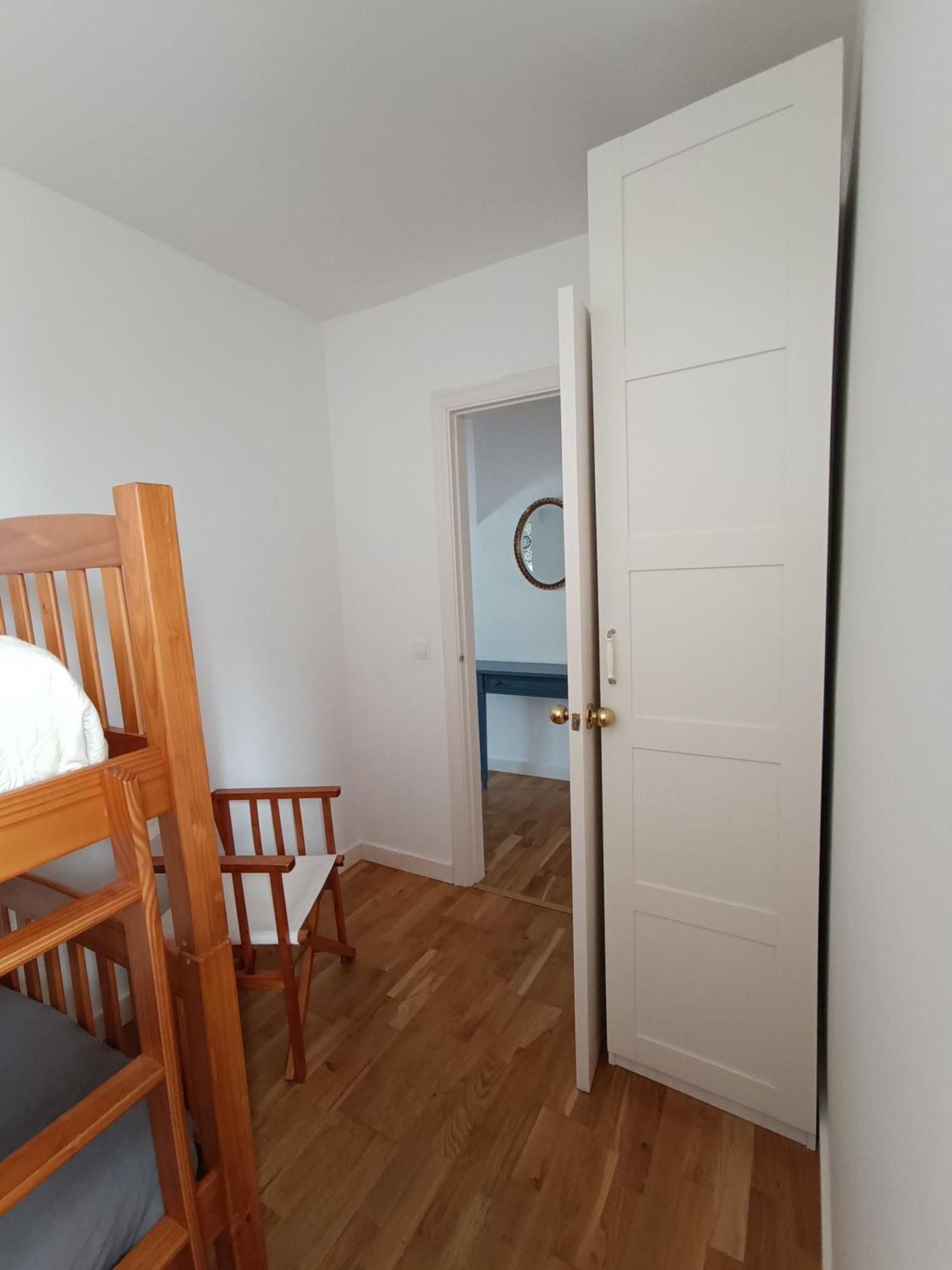 Bolivia Beach Apartments Малага Екстер'єр фото