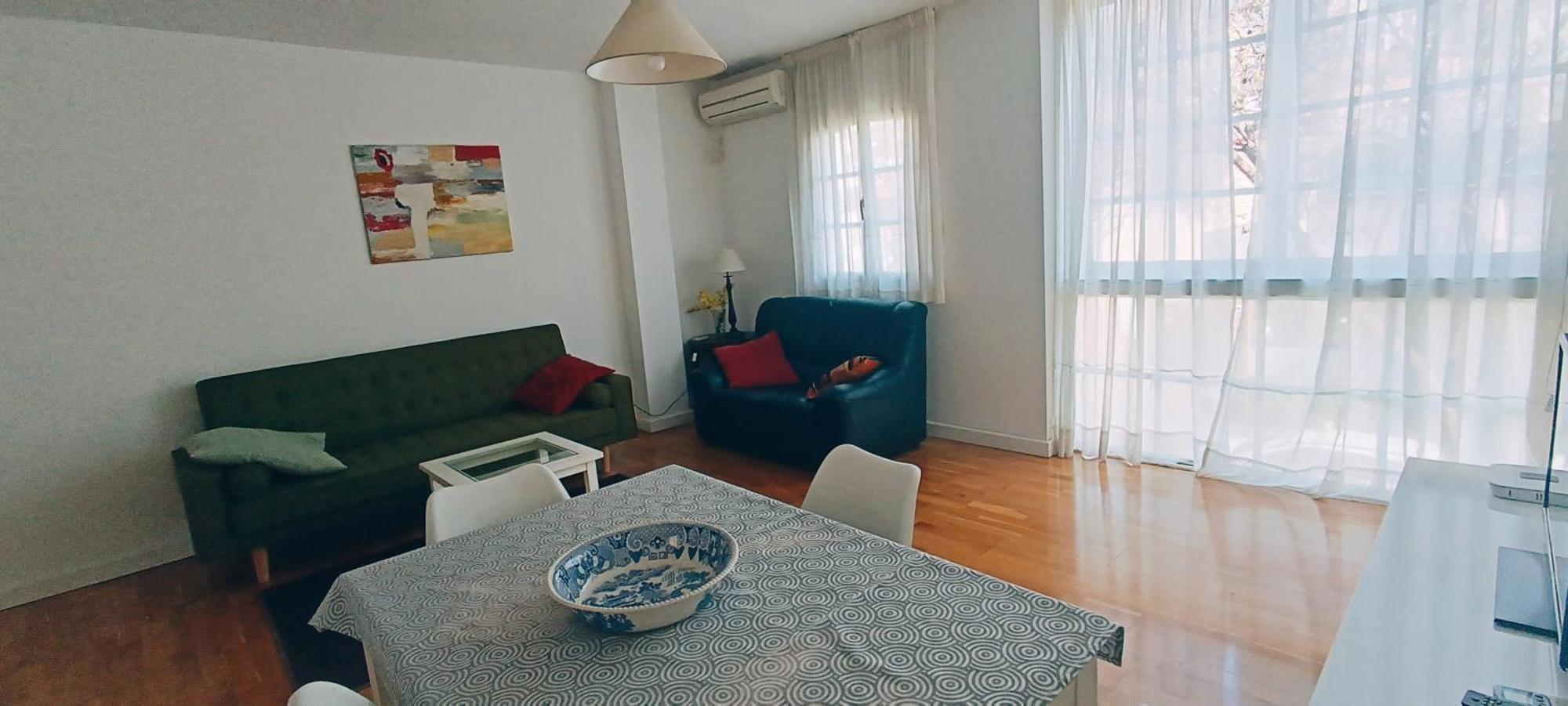 Bolivia Beach Apartments Малага Екстер'єр фото