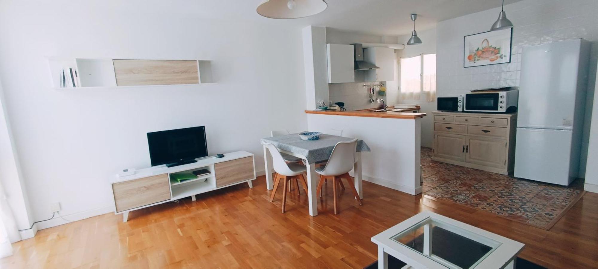 Bolivia Beach Apartments Малага Екстер'єр фото